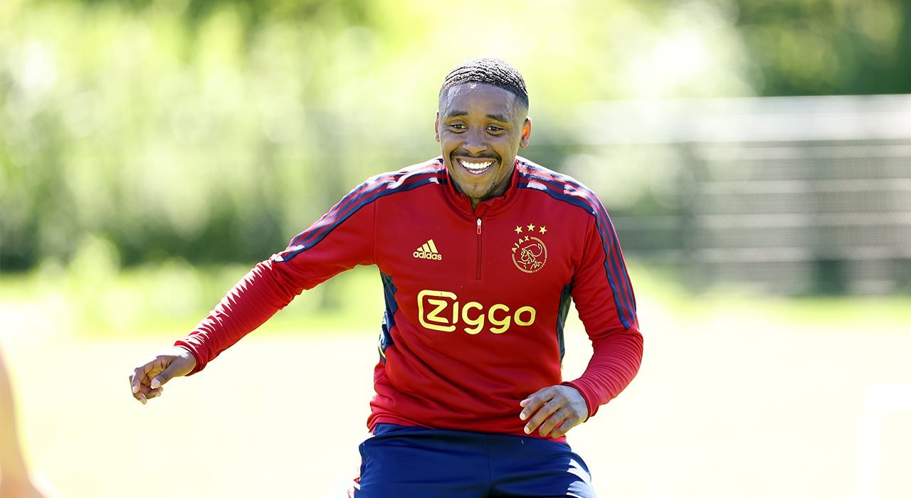 Steven Bergwijn: Age, current club, career earnings and net worth - Latest Sports News Africa | Latest Sports Results