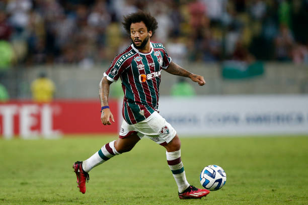 Top 10 Cầu Thủ Bóng Đá Kiểm Soát Bóng Tốt Nhất (2023) - Top Soccer Blog