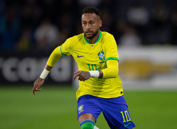 10 cầu thủ bóng đá có pha chạm bóng đầu tiên xuất sắc nhất (2023) - Top Soccer Blog