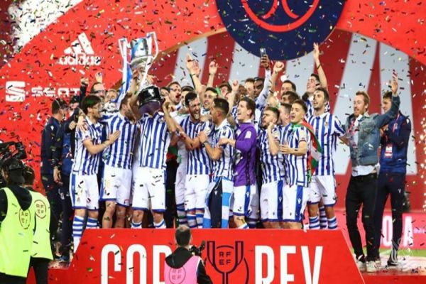 Khám phá đội Real Sociedad mới nhất năm 2021