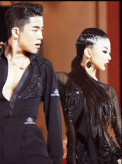 Wang ChongMo và Li MoHan là ai? Chi tiết về Wang ChongMo và Li MoHan - Bảng xếp hạng